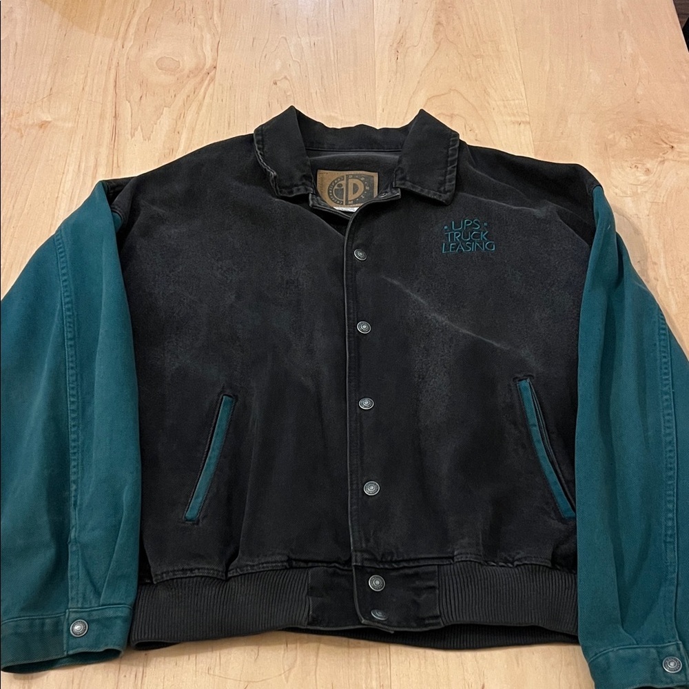 VTG Black and Green International Denim Men's Jacket with UPS hit